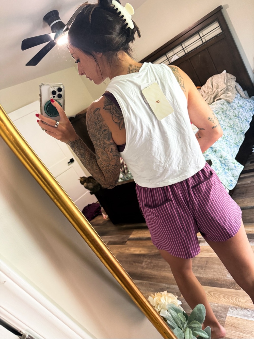 Fabletics White Racerback Crop Tank - Picture 3 of 3